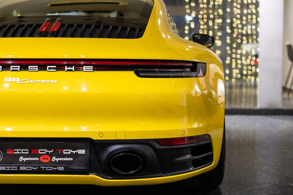Porsche 992 911 Carrera