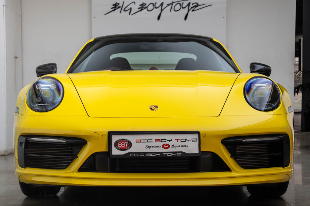 Porsche 992 911 Carrera