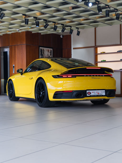 Porsche 992 911 Carrera