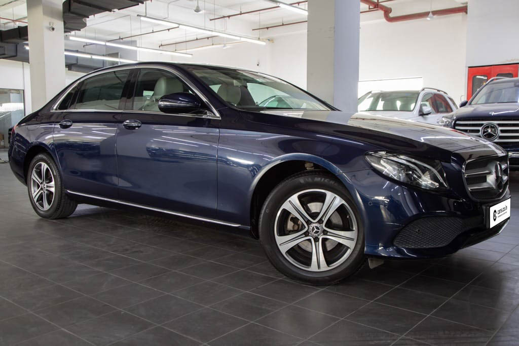 MERCEDES BENZ E220D Exclusive