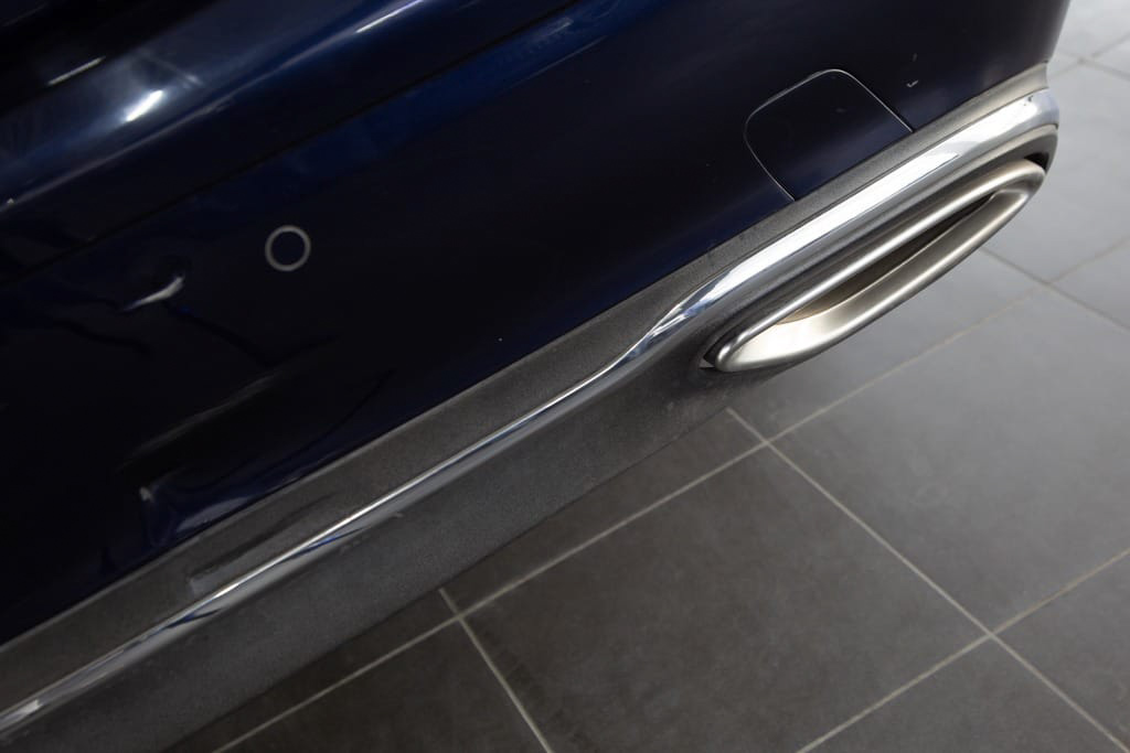 MERCEDES BENZ E220D Exclusive