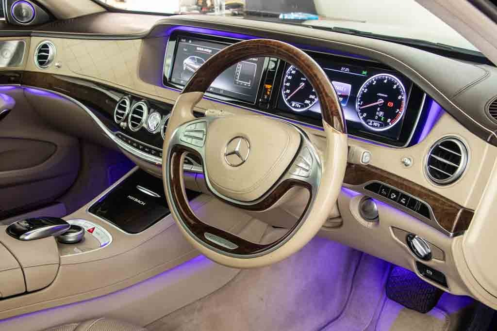 Mercedes Maybach S500