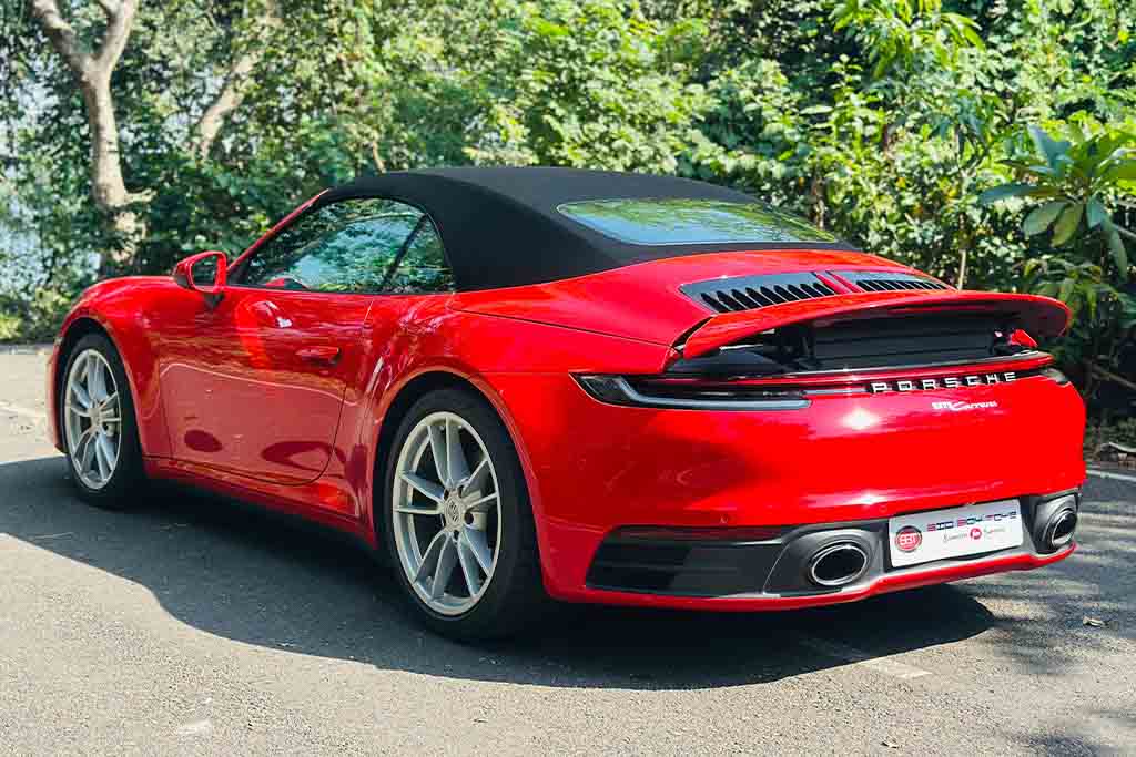 Porsche 911 Carrera Cabriolet