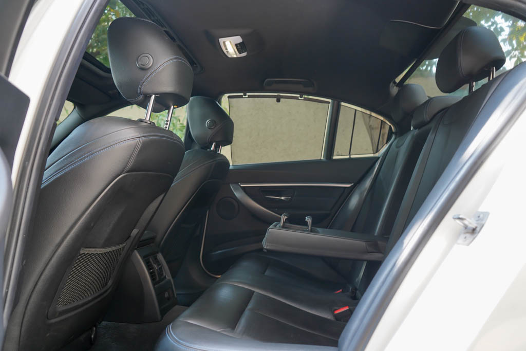 BMW 330i M Sport Shadow Edition