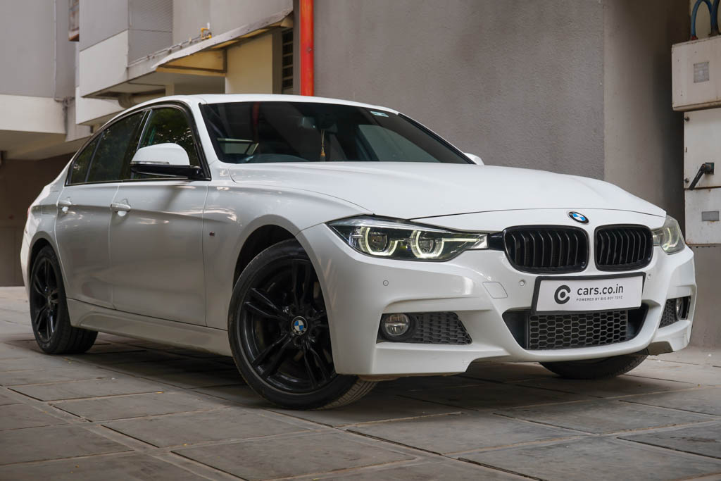 BMW 330i M Sport Shadow Edition