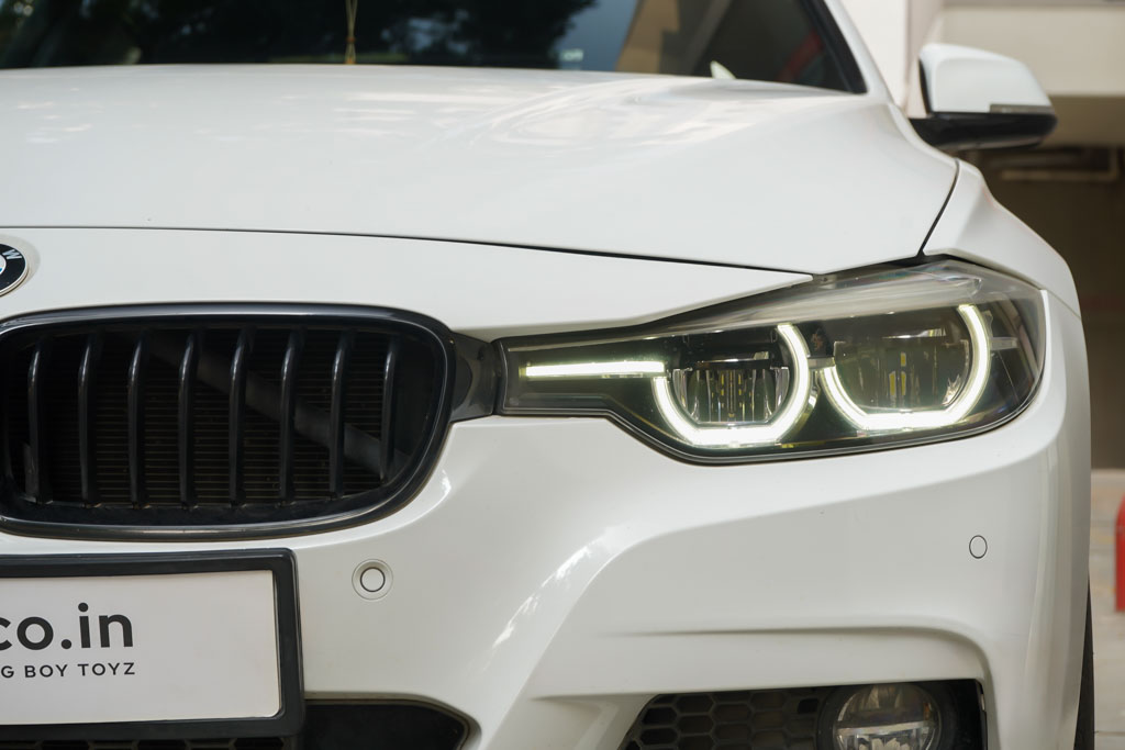 BMW 330i M Sport Shadow Edition