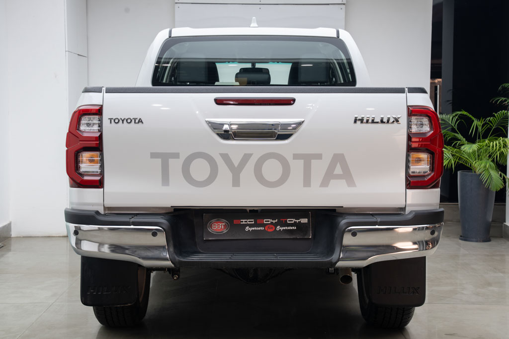 Toyota Hilux High 4×4 AT