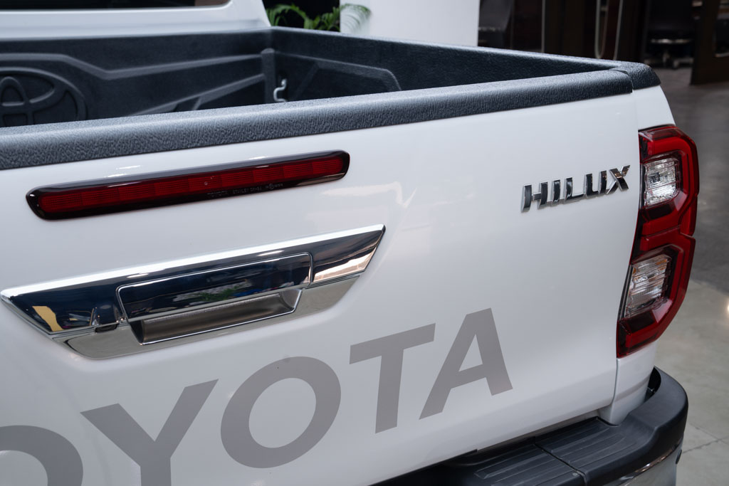 Toyota Hilux High 4×4 AT