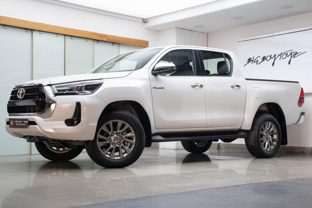 Toyota Hilux High 4×4 AT