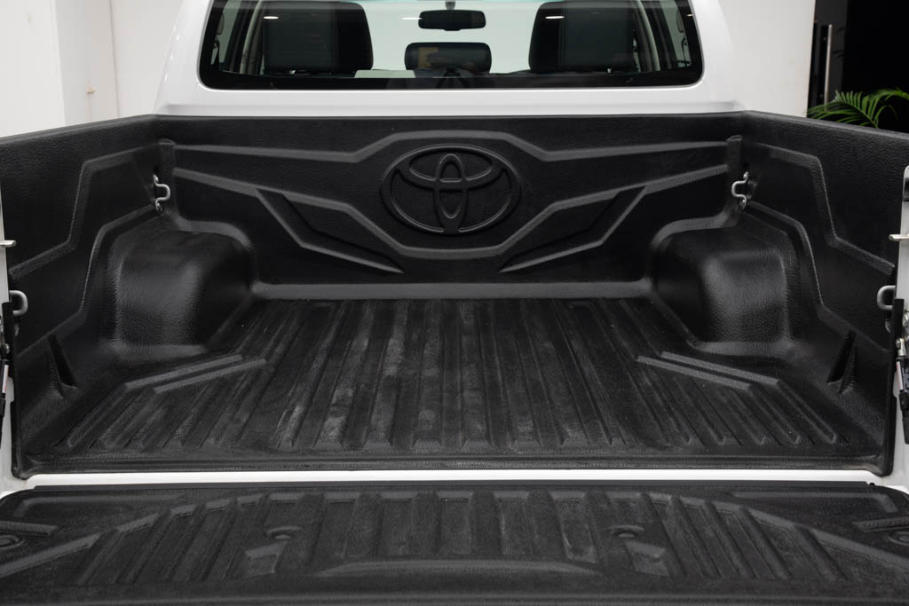 Toyota Hilux High 4×4 AT