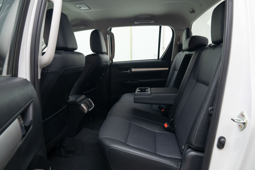 Toyota Hilux High 4×4 AT