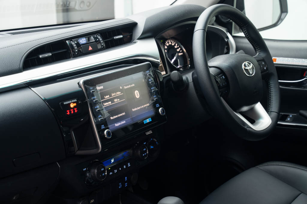 Toyota Hilux High 4×4 AT