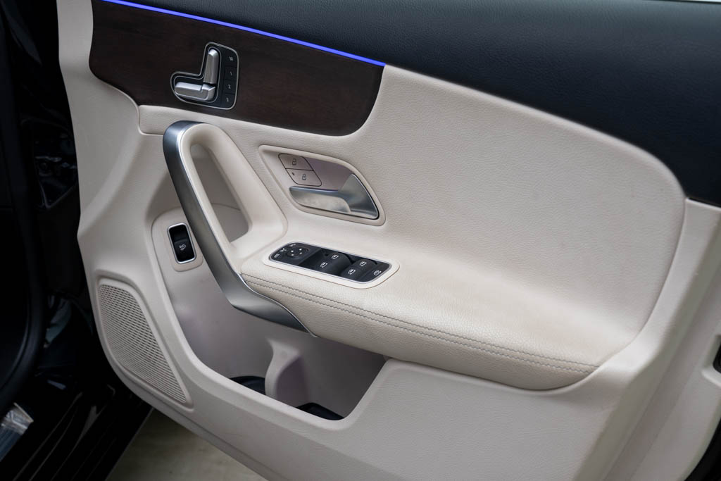 Mercedes Benz A200 Limousine