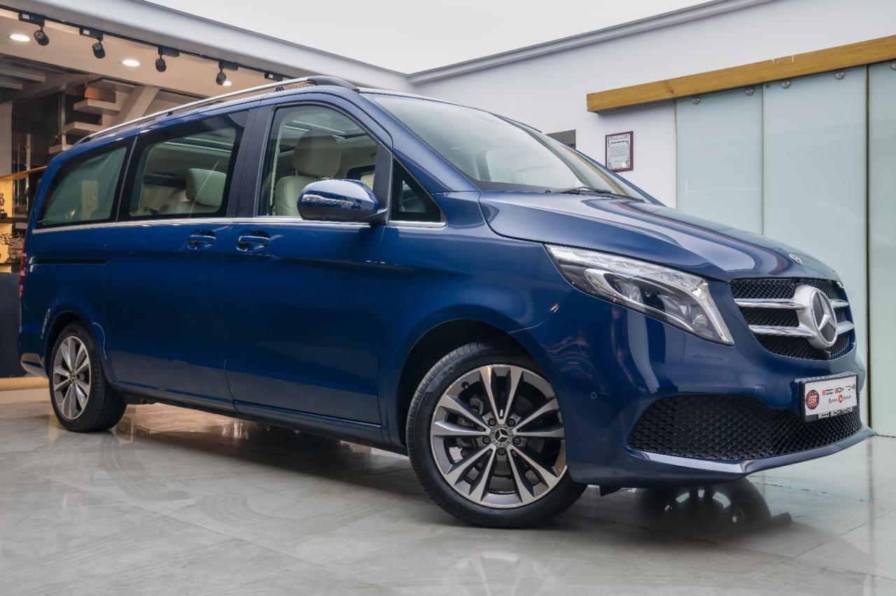 Mercedes Benz V220d Elite 