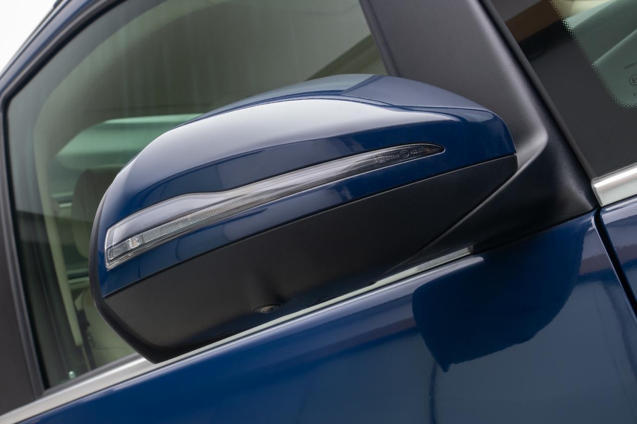 Mercedes Benz V220d Elite 