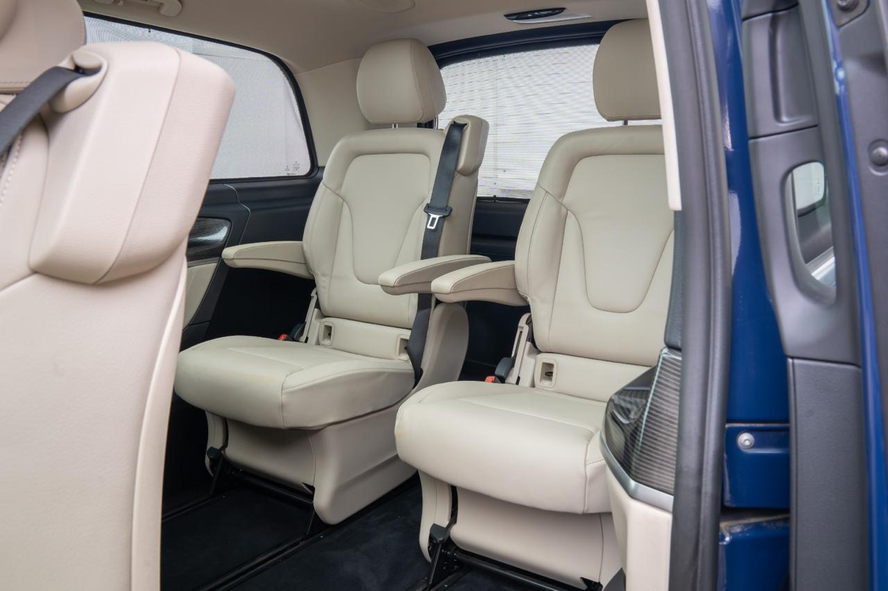 Mercedes Benz V220d Elite 