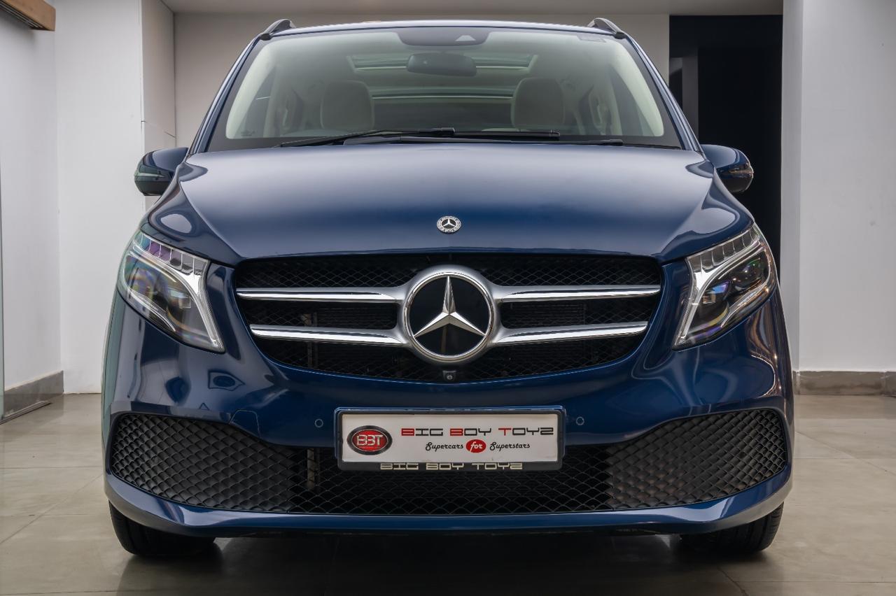 Mercedes Benz V220d Elite 