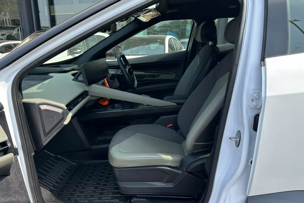 Mahindra BE 6 Pack Three