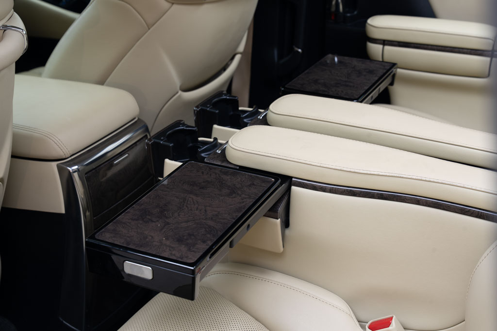 Toyota Vellfire Executive