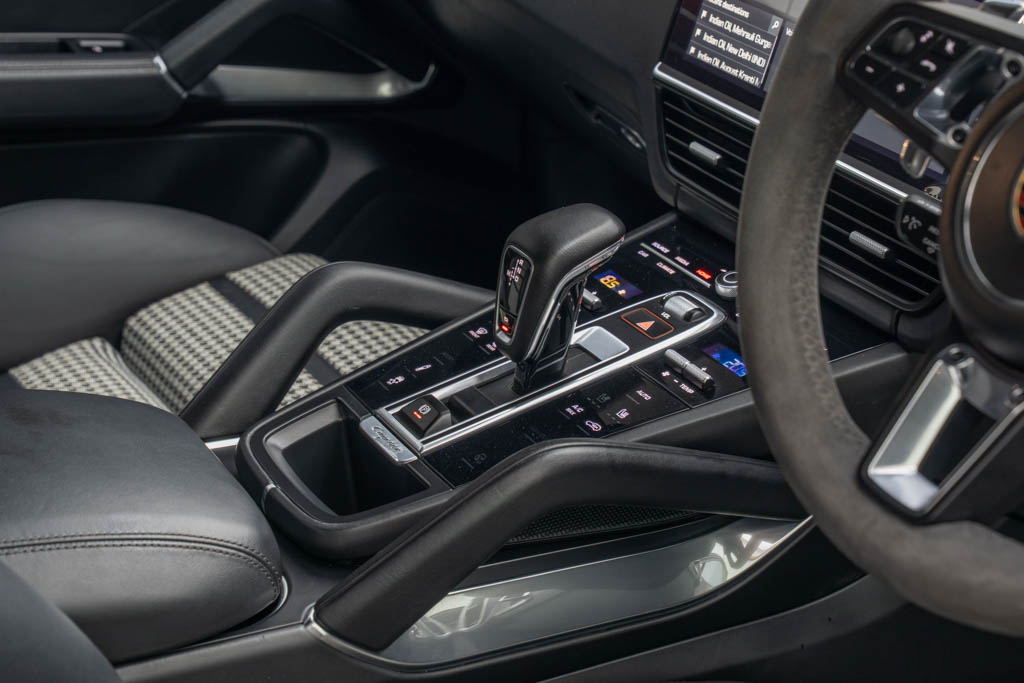 Porsche Cayenne Turbo Coupe