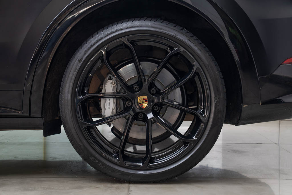 Porsche Cayenne Turbo Coupe