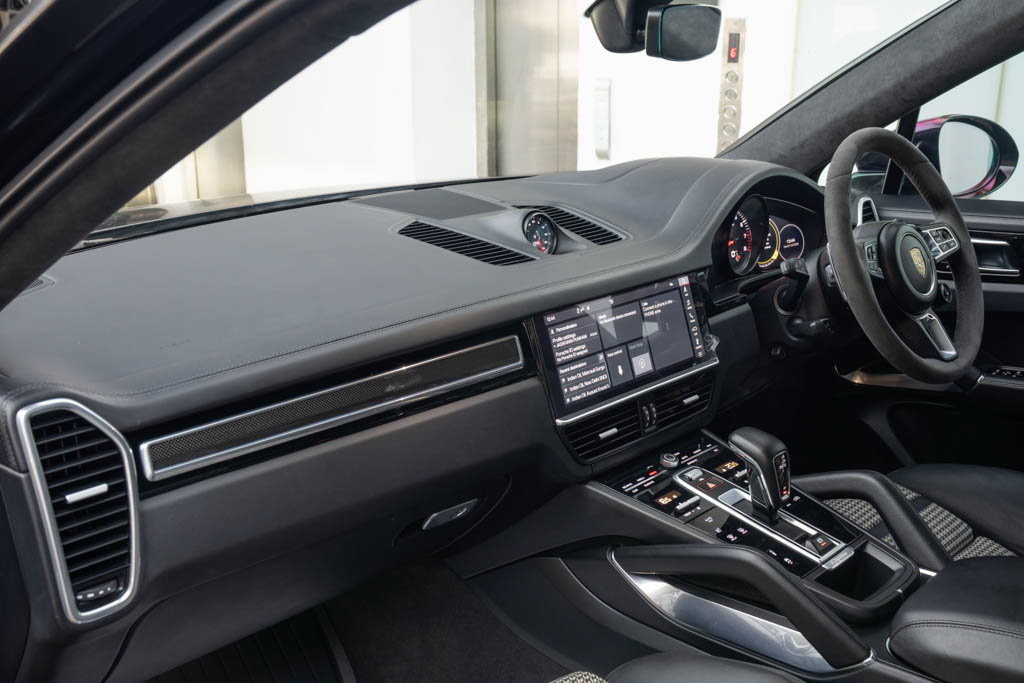 Porsche Cayenne Turbo Coupe