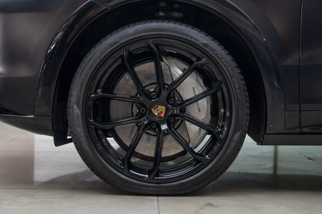 Porsche Cayenne Turbo Coupe