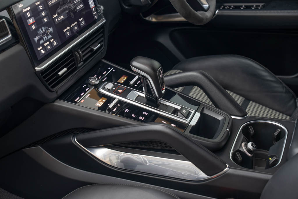 Porsche Cayenne Turbo Coupe