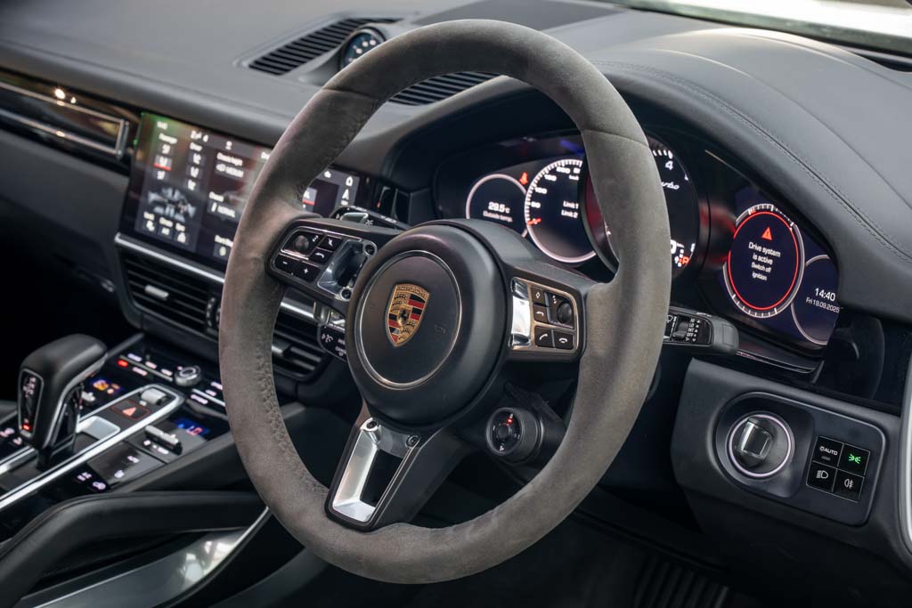 Porsche Cayenne Turbo Coupe