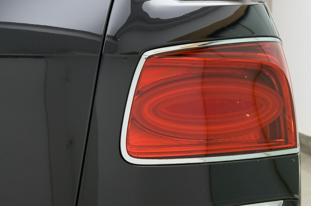 BENTLEY FLYING SPUR V8