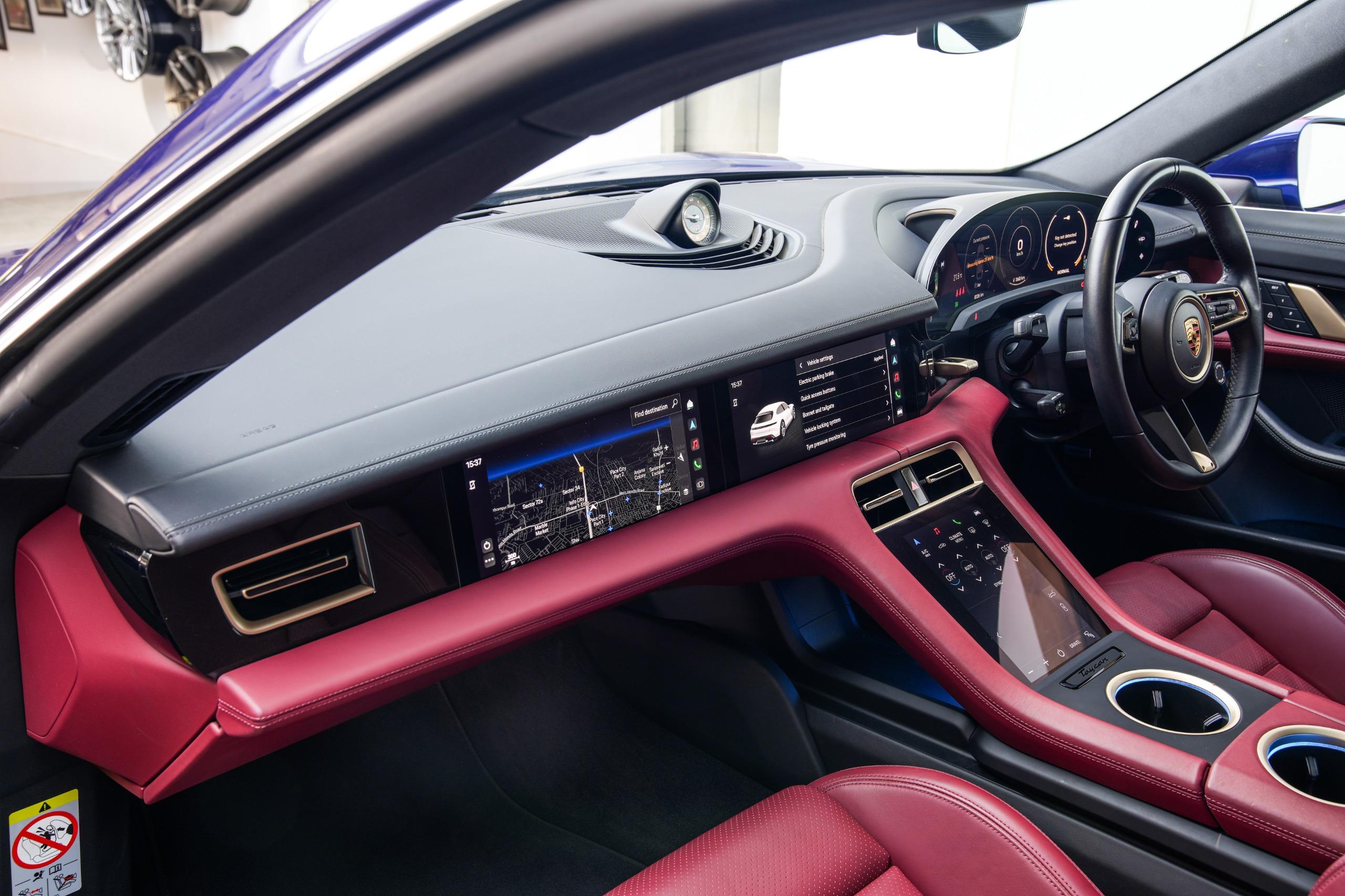 Porsche Taycan 4S Cross Tourismo