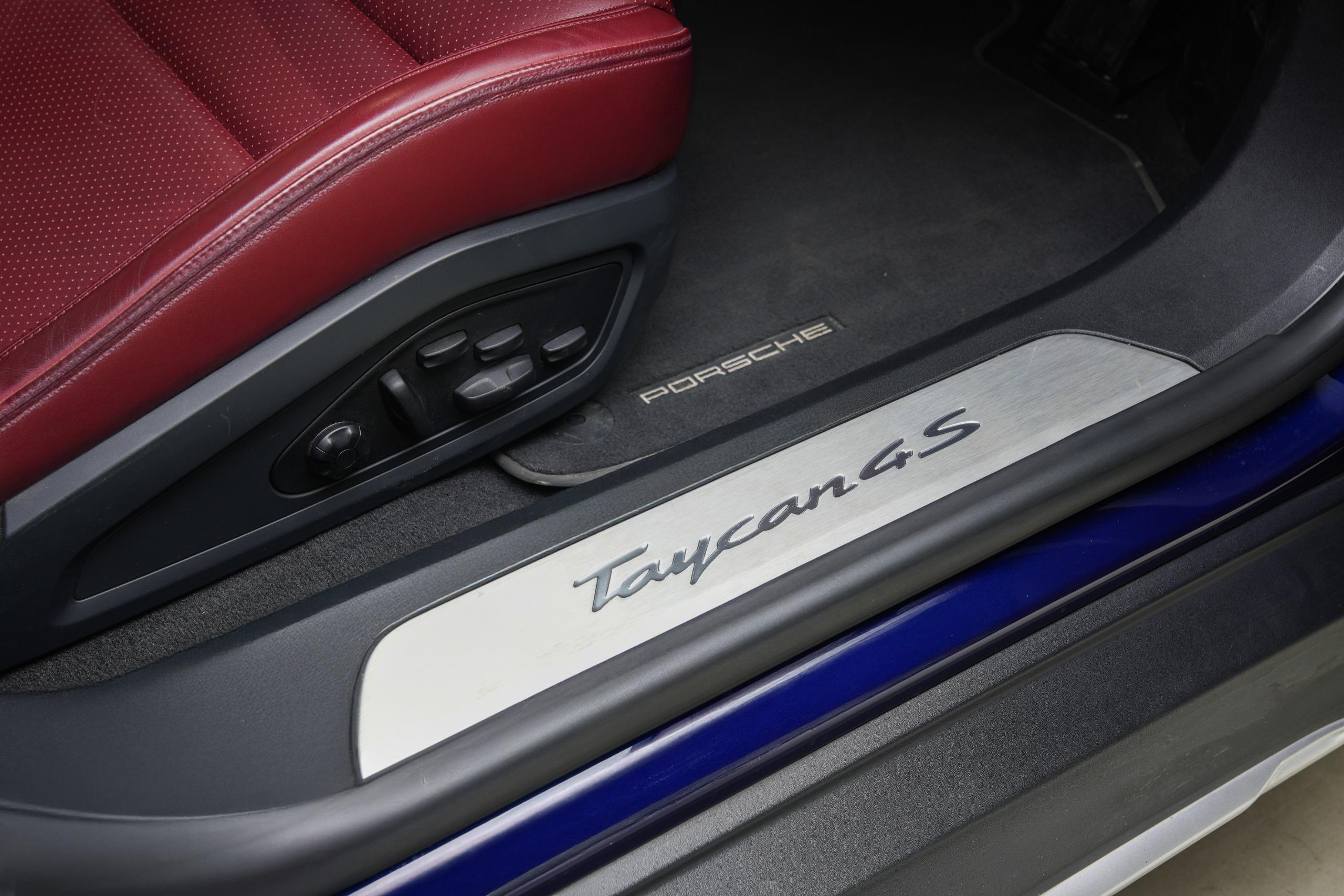 Porsche Taycan 4S Cross Tourismo