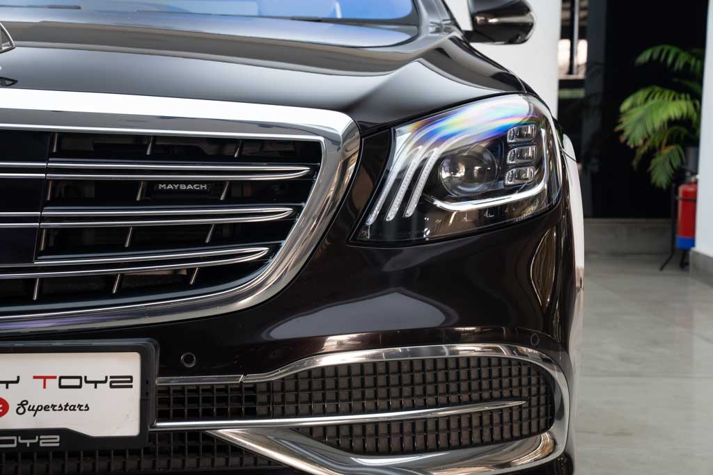 Mercedes Maybach S560