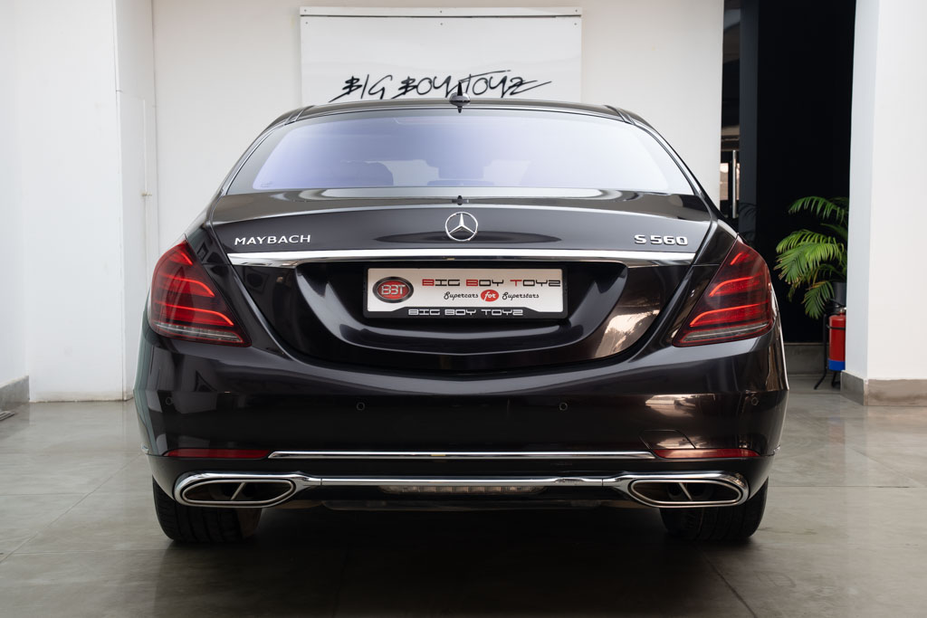 Mercedes Maybach S560