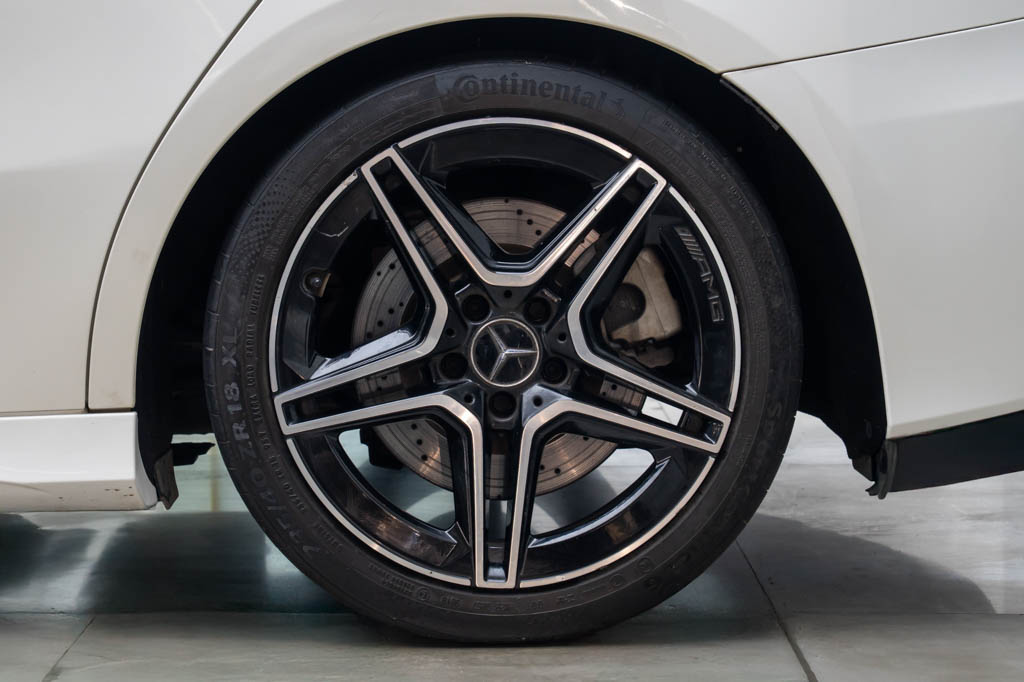 Mercedes AMG A35 4matic