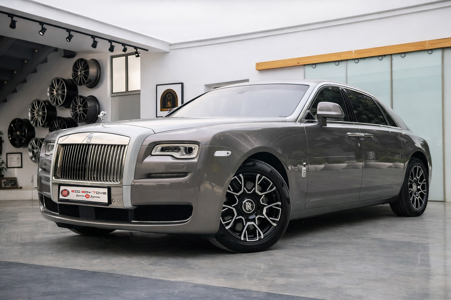 ROLLS ROYCE GHOST SERIES II EWB