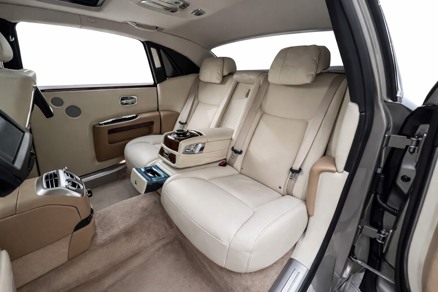 ROLLS ROYCE GHOST SERIES II EWB