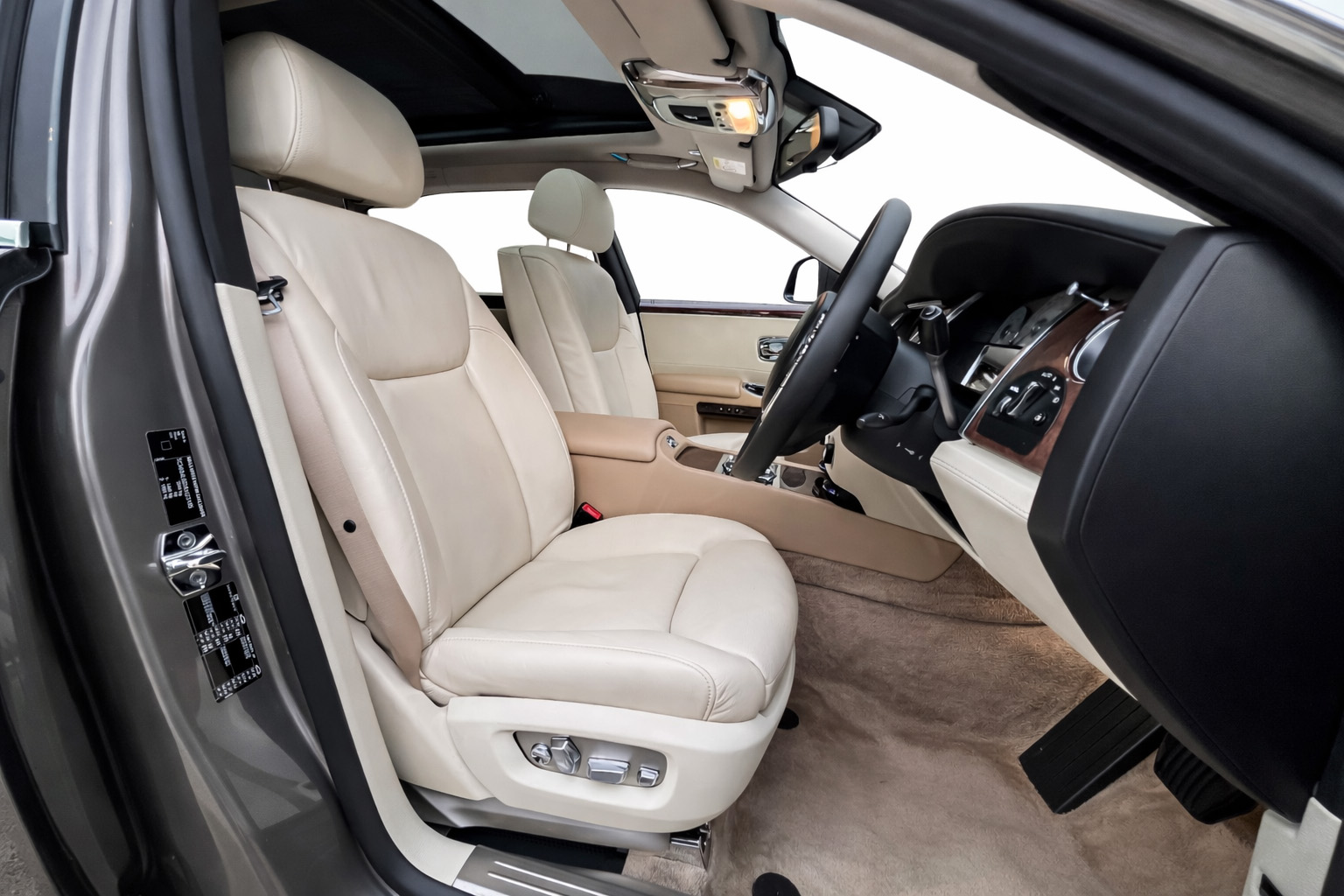 ROLLS ROYCE GHOST SERIES II EWB