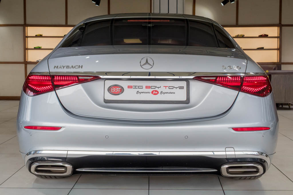 Mercedes Maybach S680