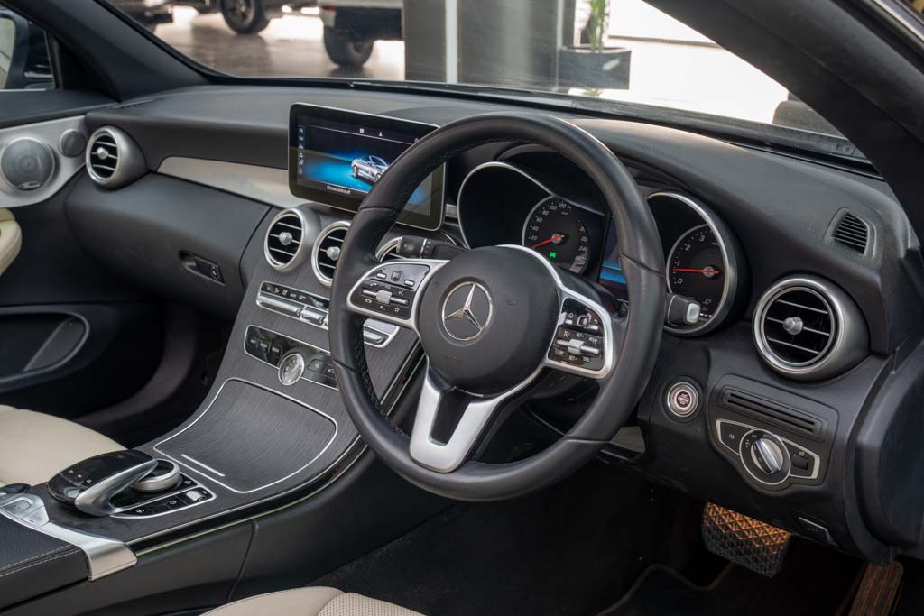 MERCEDES BENZ C300 CABRIOLET