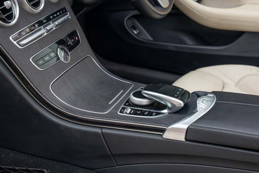 MERCEDES BENZ C300 CABRIOLET