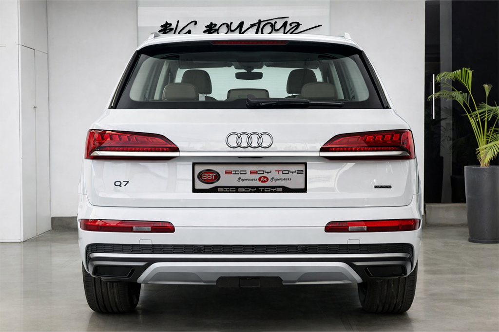 AUDI Q7 Premium Plus 55 TFSI