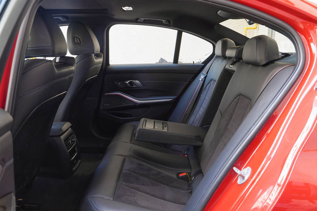 BMW M340i LCI Shadow Edition