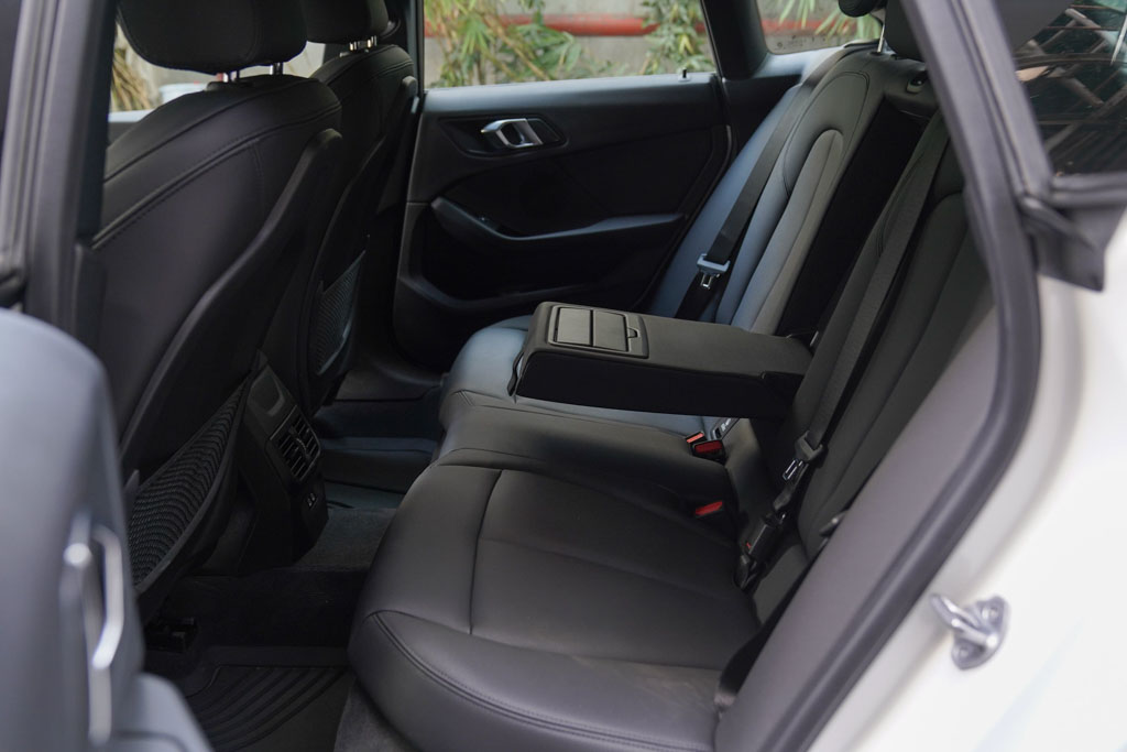 BMW 220i M Sport Shadow Edition