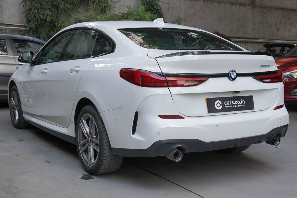 BMW 220i M Sport Shadow Edition