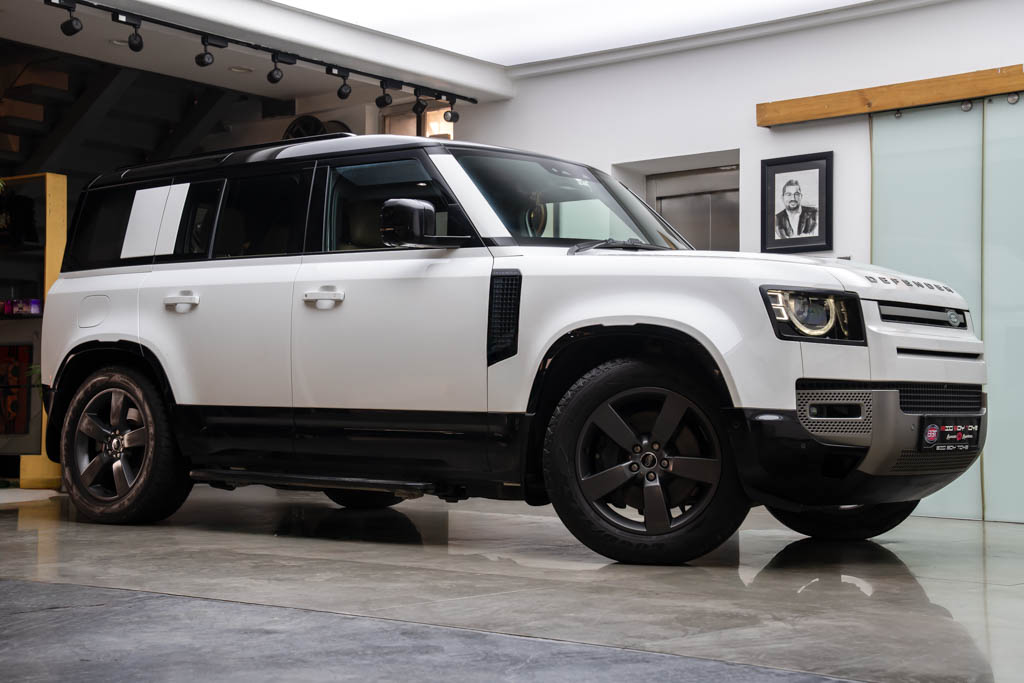 DEFENDER 5.0L 110 X Dynamic HSE