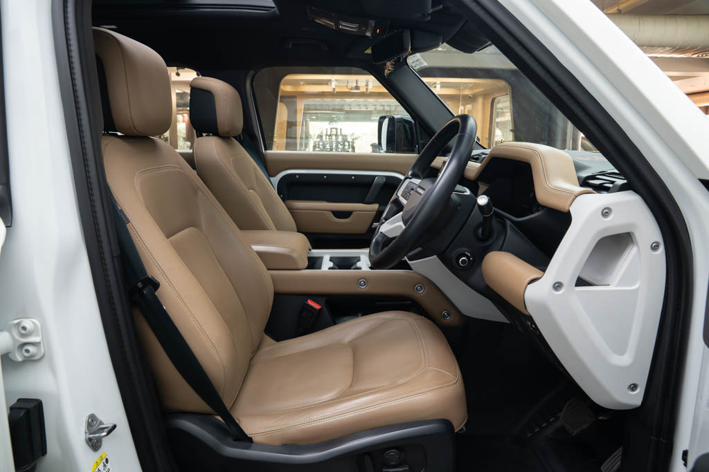 DEFENDER 5.0L 110 X Dynamic HSE