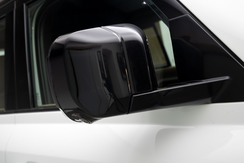DEFENDER 5.0L 110 X Dynamic HSE