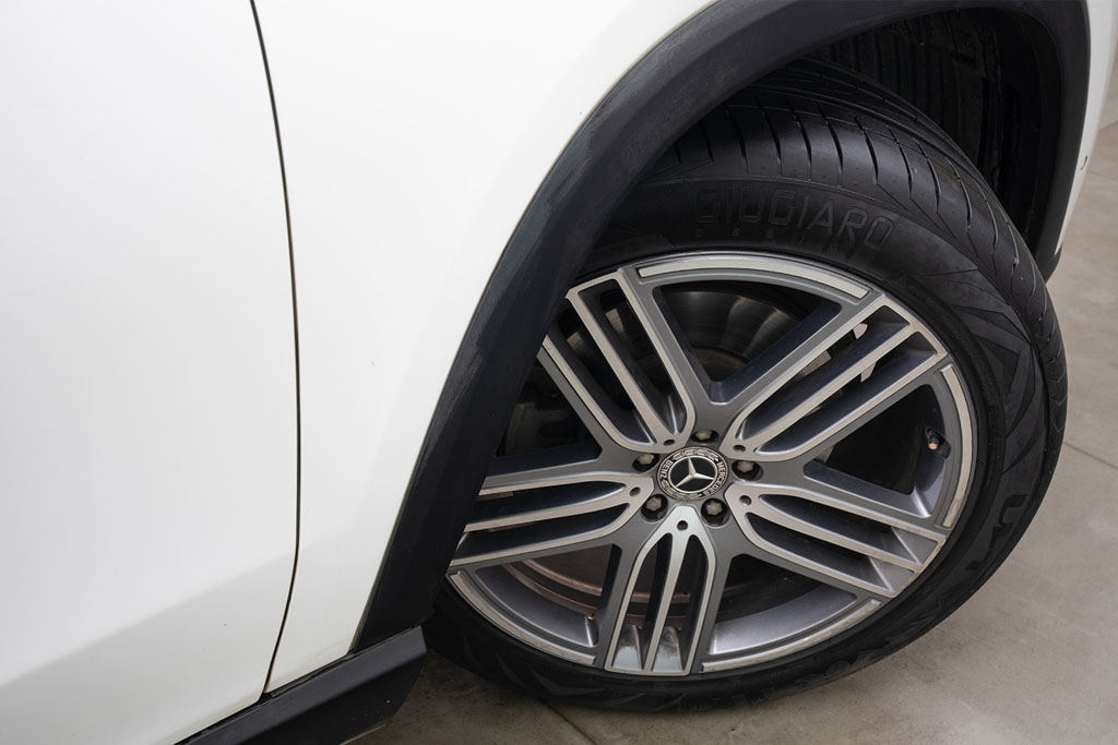 Mercedes Benz GLE 300d 4matic