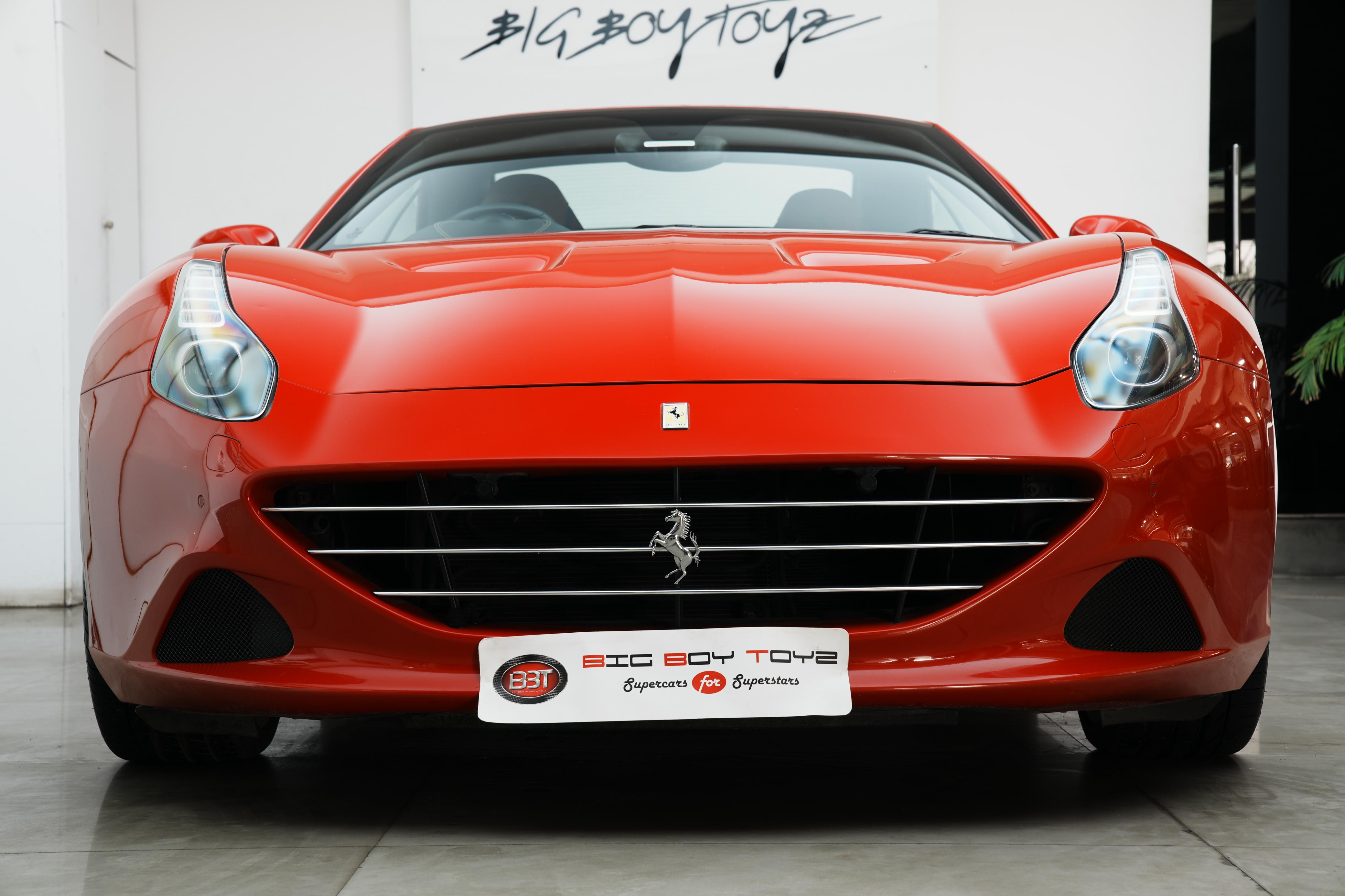 Ferrari California T 